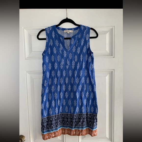 Tank  Top Floral High Neck  Closure Size‎ Xs Petite Blue White Paisley loft - Picture 2 of 5